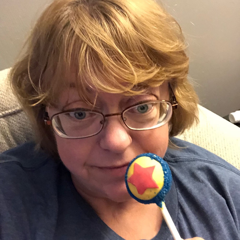 Meet your Posher, Tiffany